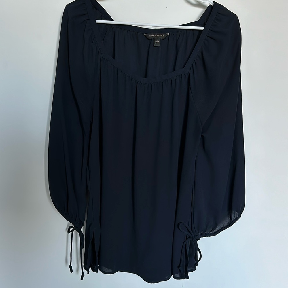 Banana Republic solid blue three quarter sleeve blouse.